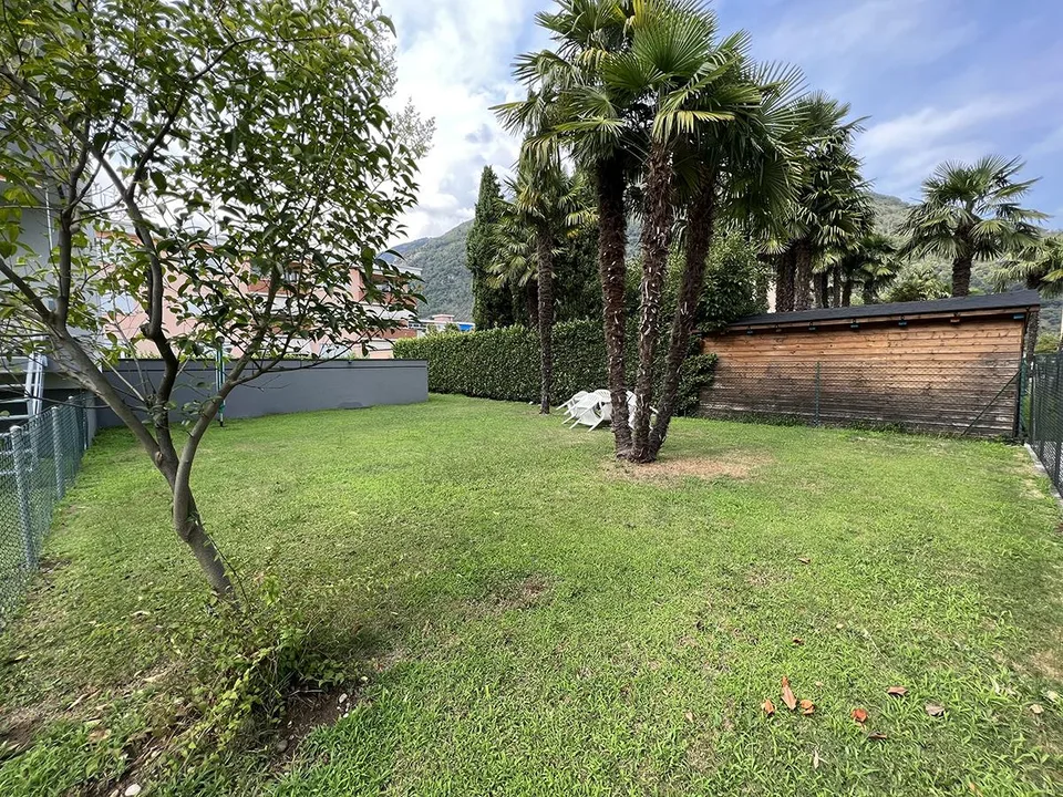Losone – 4.5 locali con ampio giardino privato
