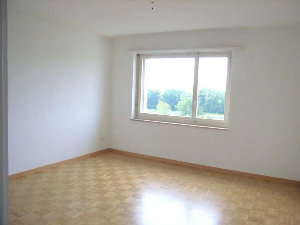 schöne, helle 3 Zimmerwohnung mit toller Aussicht