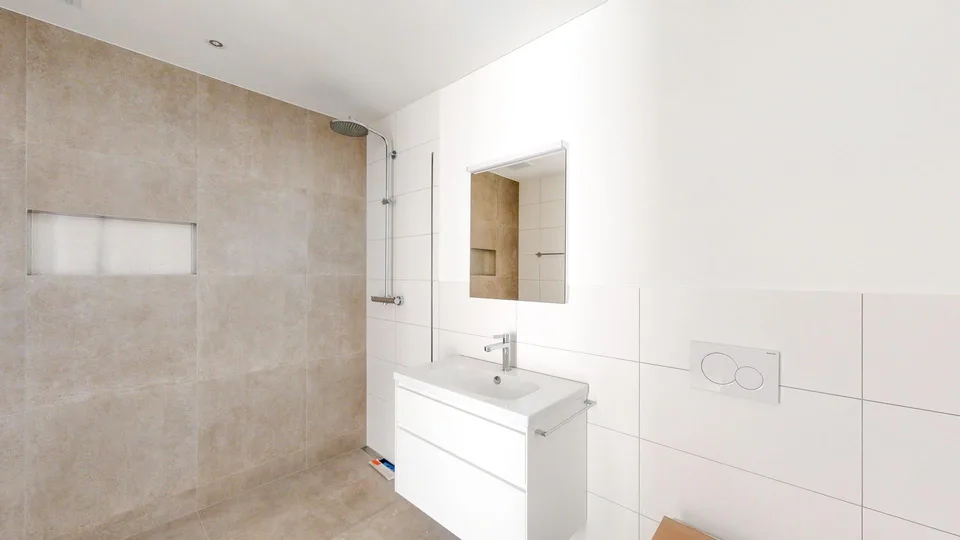 EXKLUSIVE 4.5-ZIMMERWOHNUNG NEUBAU IN KREUZLINGEN – photo 8 sur 13