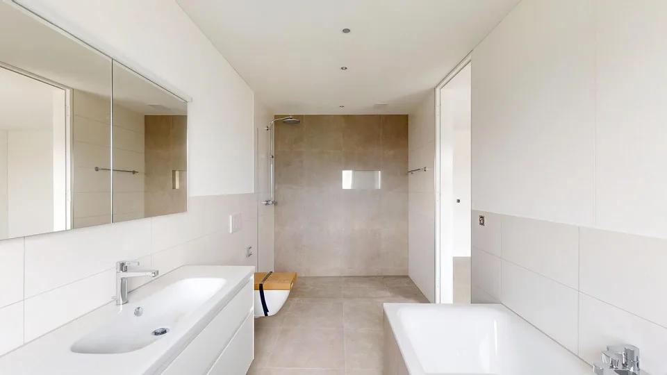 EXKLUSIVE 4.5-ZIMMERWOHNUNG NEUBAU IN KREUZLINGEN – photo 7 sur 13