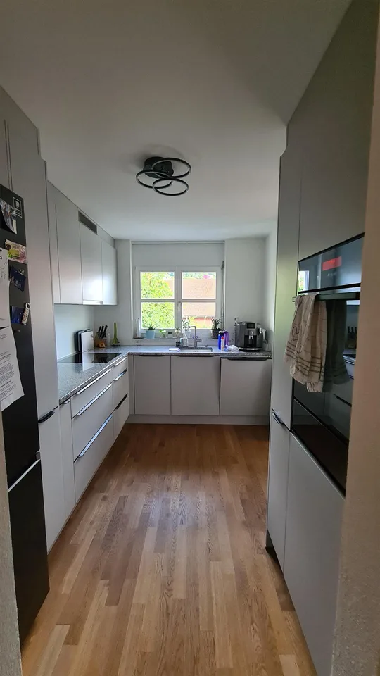 4.5 Zimmerwohnung an zentraler Lage zu vermieten