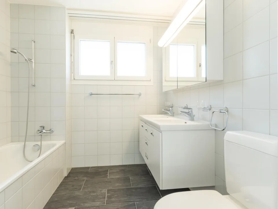 Schöne Attikawohnung an zentraler Lage