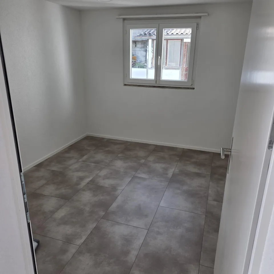 Moderne 3.5-Zimmer-Wohnung mit Weitblick - Erstbezug