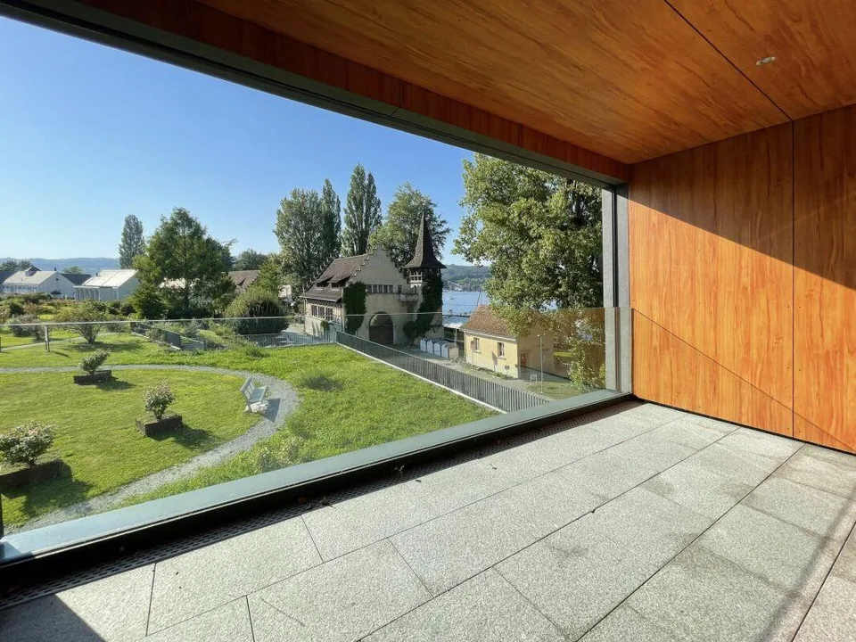 H 3.1 appartement penthouse exclusif 4,5 pièces avec vue lac magnifique