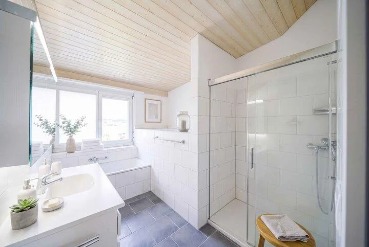 WOHNEN AUF ZWEI EBENEN - DACHMAISONETTE IN BASSERSDORF – Foto 6 von 8