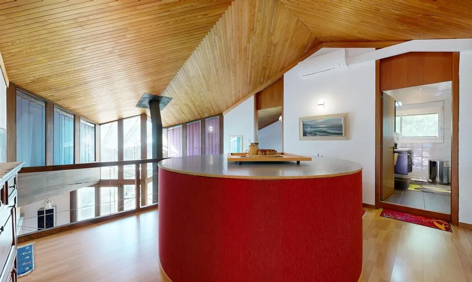 Exceptional family home: spacious rooms, comfort and brightness – photo 8 of 11