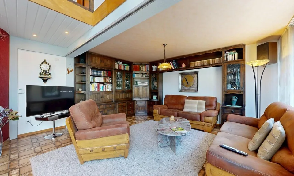 Exceptional family home: spacious rooms, comfort and brightness – photo 2 of 11