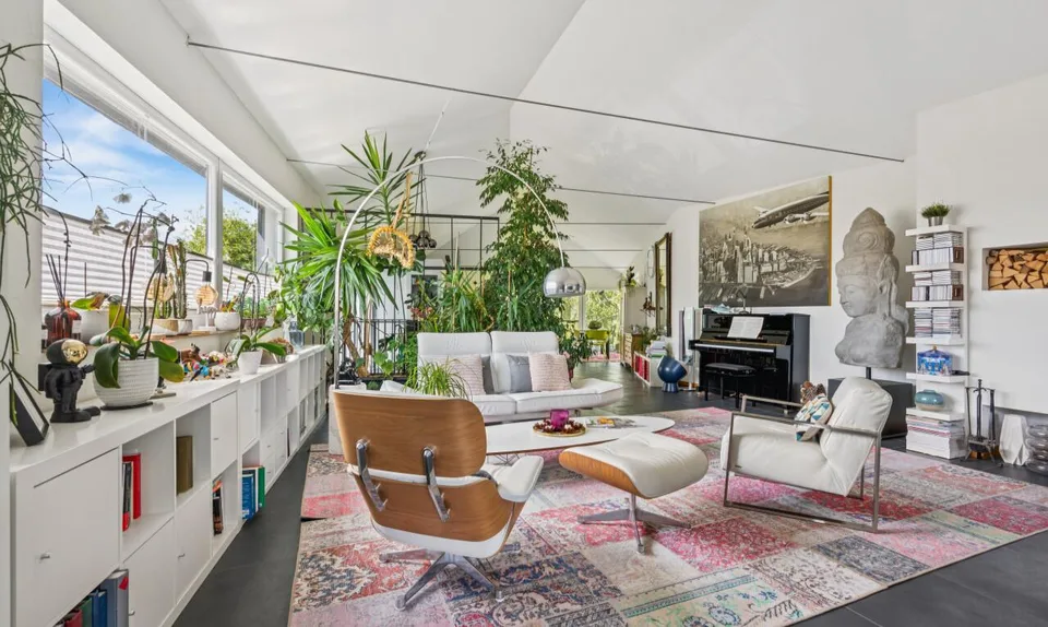 Villa contemporanea con studio indipendente alle porte di Losanna – foto 5 di 13