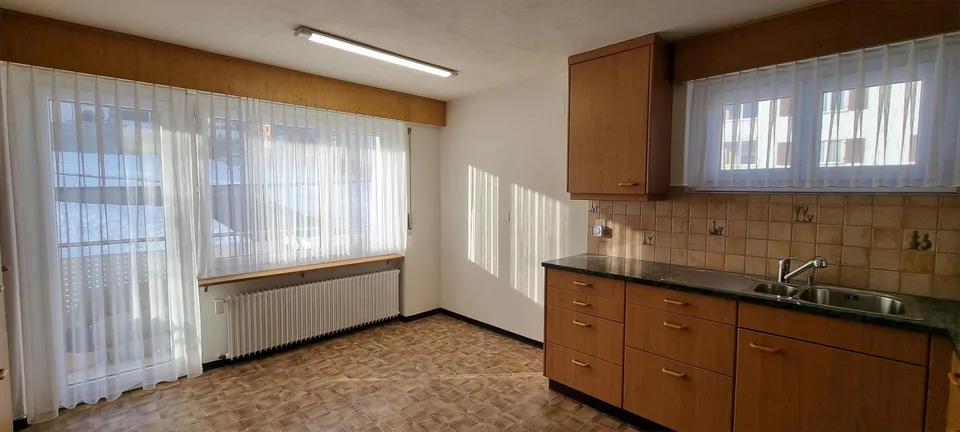 Sonnige 5.5 Zi-Wohnung an zentraler Lage