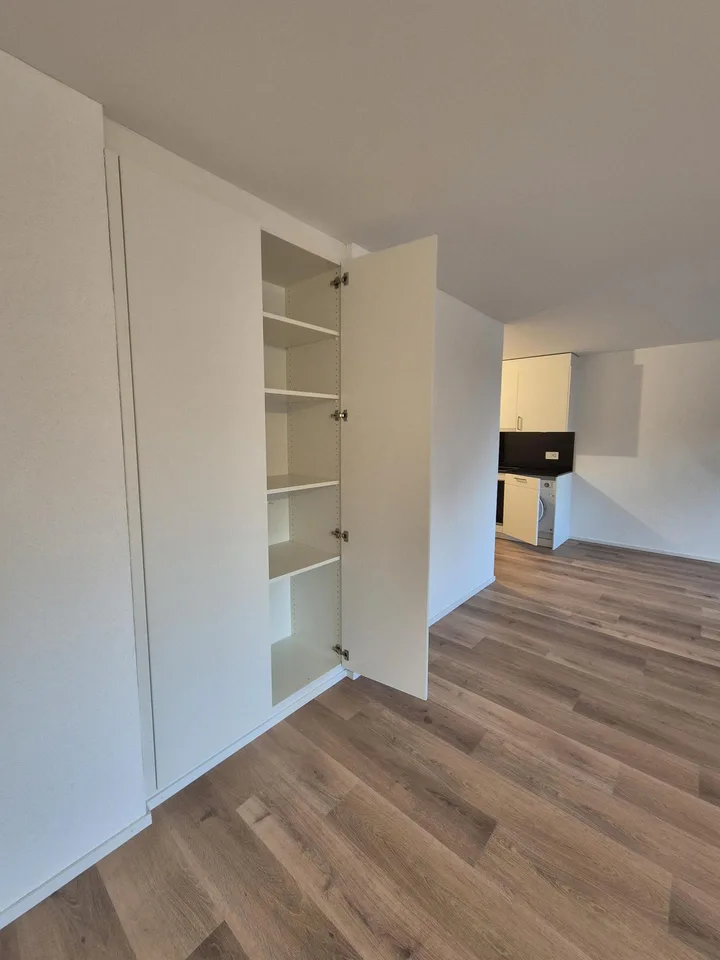 2-Zimmer-Wohnung im 2. OG