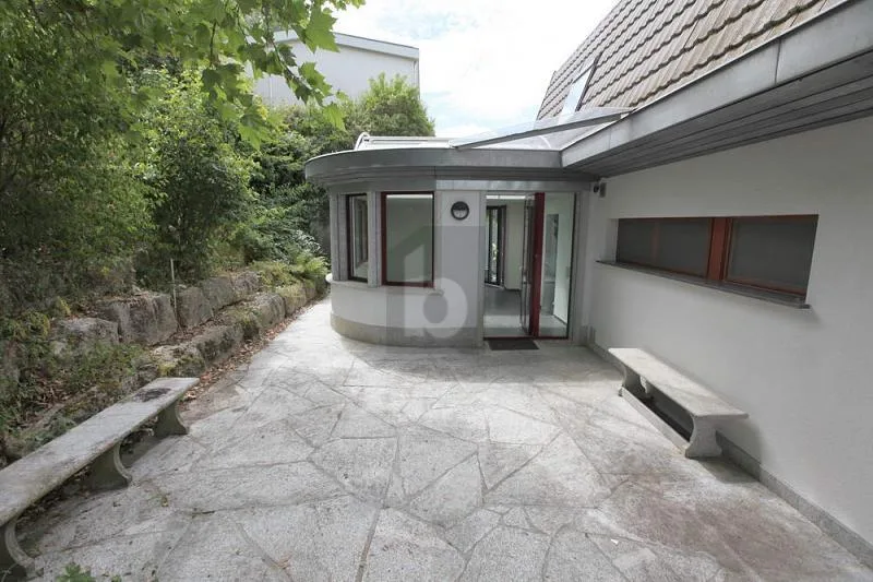 Presque comme votre propre maison avec jardin