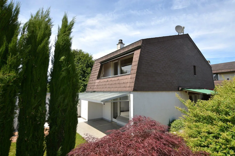 Charaktervolles Einfamilienhaus auf grosszügigem Grundstück - ein P...
