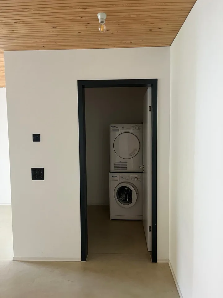 Moderne, seenahe 3.5- Zimmerwohnung – photo 7 sur 7