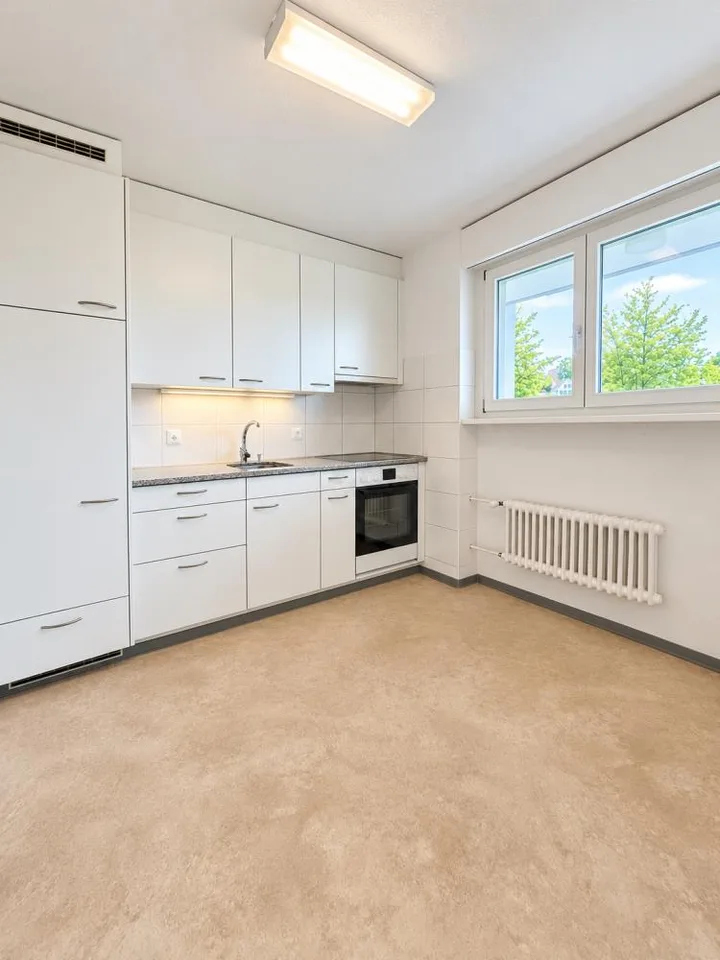 Zentral gelegene 1½ Zimmerwohnung nahe Bahnhof Adliswil
