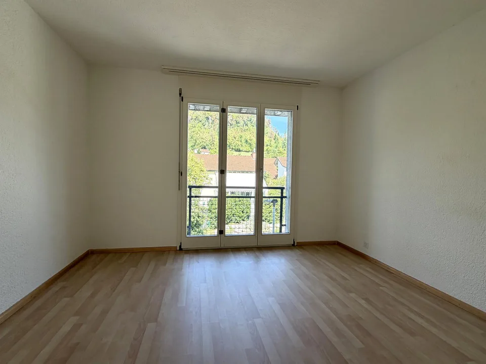 Helle 2,5-Zimmerwohnung mit Balkon in Zwingen