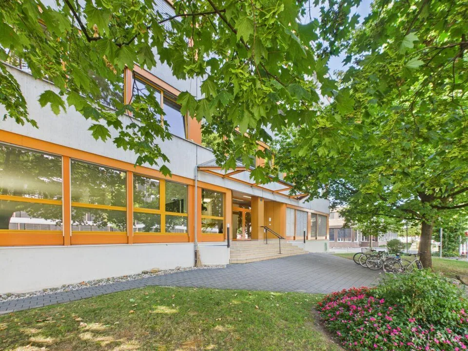 Spazio commerciale versatile | Ideale per magazzino, produzione e servizi – foto 19 di 22