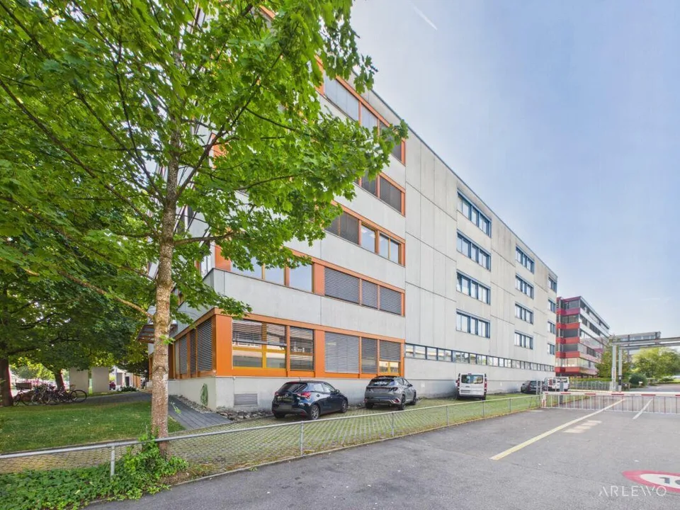 Spazio commerciale versatile | Ideale per magazzino, produzione e servizi – foto 18 di 22