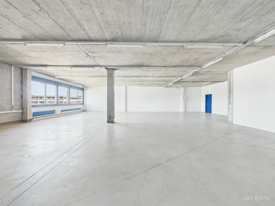Spazio commerciale versatile | Ideale per magazzino, produzione e servizi – foto 14 di 22