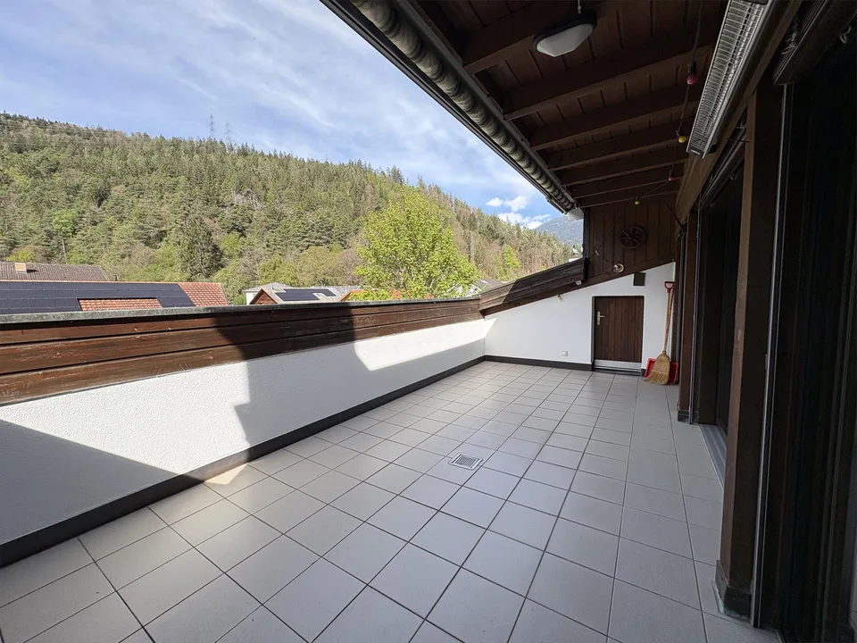 Mega 4.5 Dachwohnung