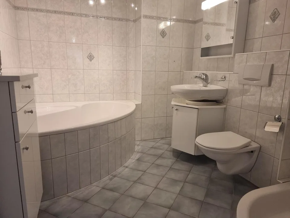 Neuzeitliche Wohnung an Bodenseenähe gesucht? – Foto 8 von 11