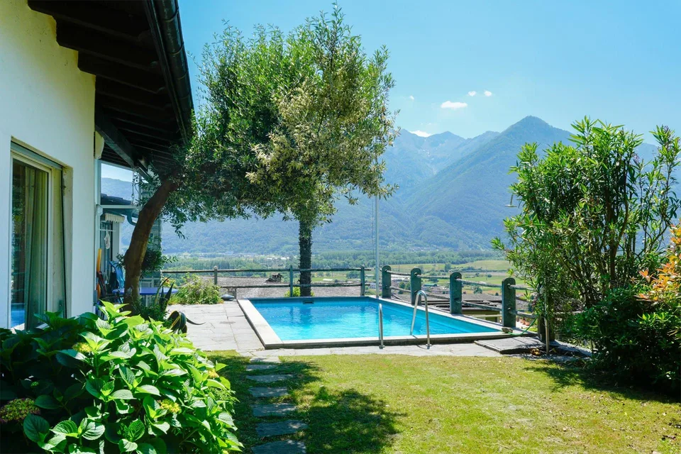 Ruhig gelegenes und gepflegtes 5 ½ Zi. Einfamilienhaus, mit Pool – Foto 4 von 13