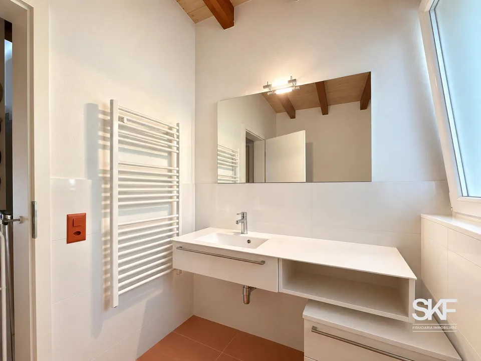 10 Minuten von Caslano - Schönes Haus im Grünen zu verkaufen – Foto 9 von 14
