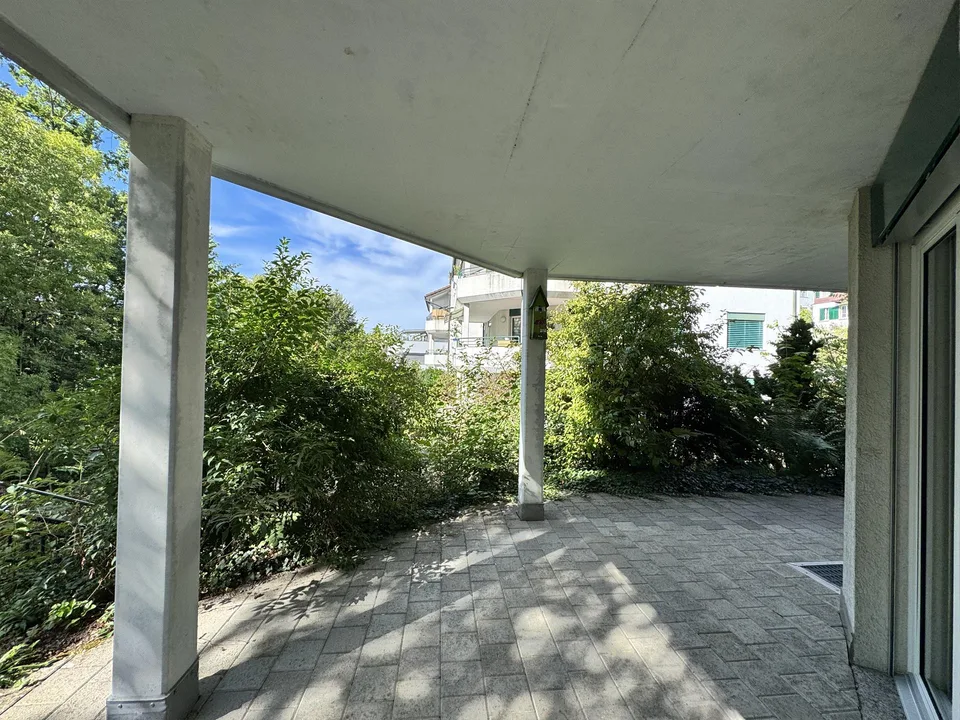 Grosszügige 4½-Zimmer-Wohnung mit Blick ins Grüne