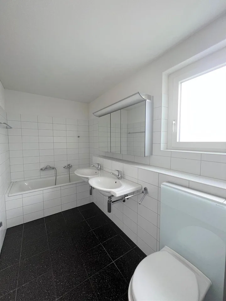 Familienfreundliche 5.5-Zimmerwohnung im Herzen von Hochdorf