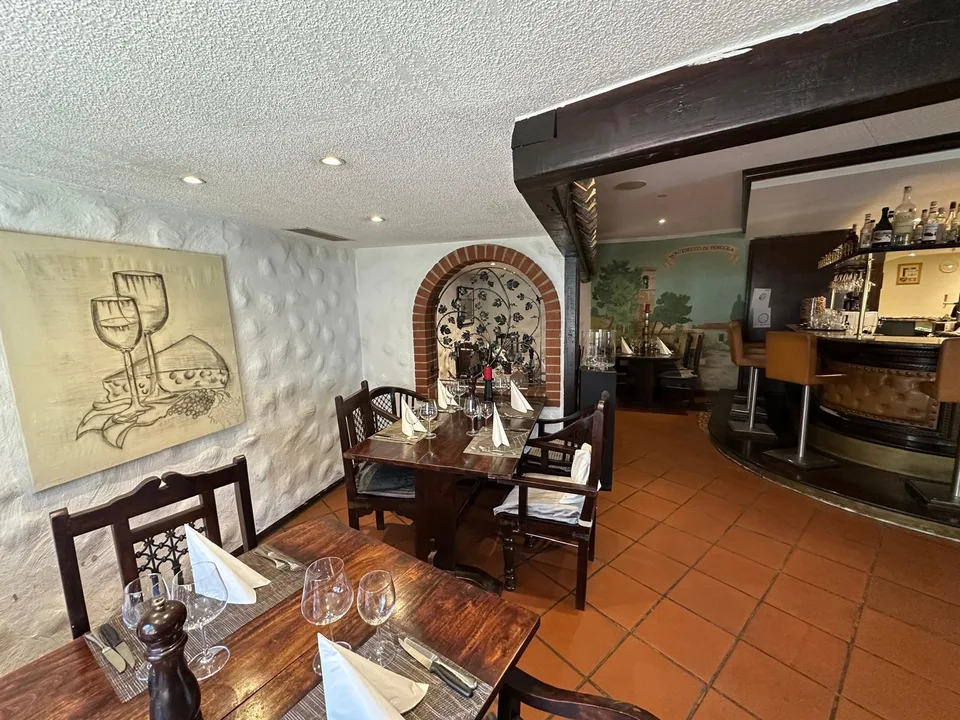 Das Restaurant Pomodoro sucht einen neuen Pächter oder Pächterin – photo 18 sur 20