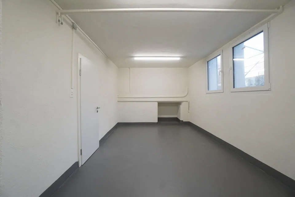 Werkstatt / Atelier / Büro