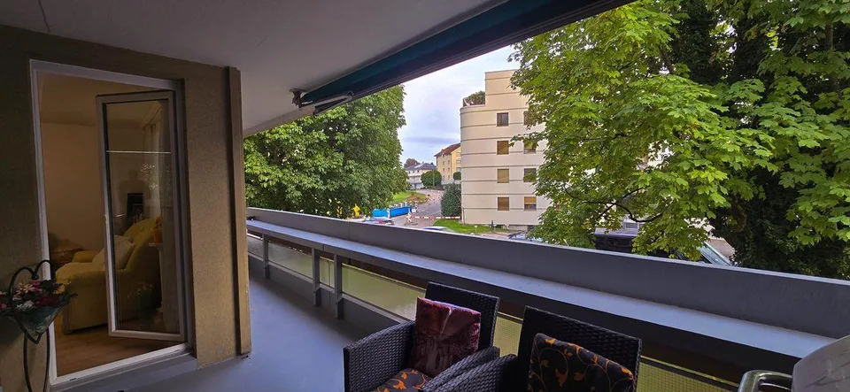 Ruhige und gemütliche 4.5-Zimmer-Wohnung mit grosszügigem Balkon – Foto 12 von 13