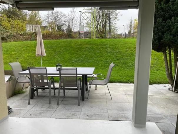 Helle 4.5 Zimmer Gartenwohnung – photo 6 of 20