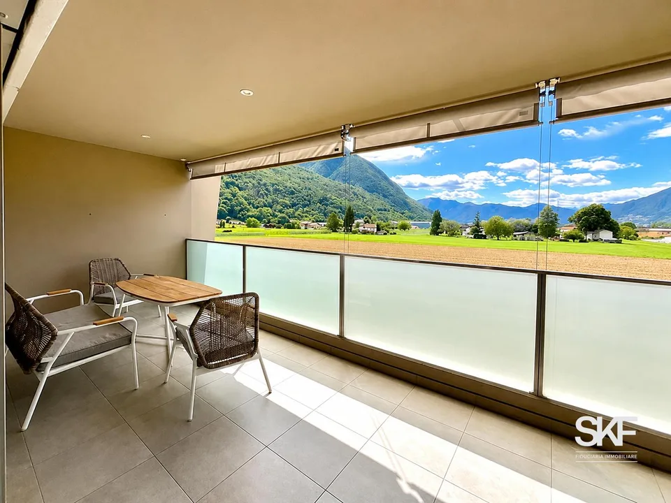CONTONE - MODERNES APPARTMENT MIT GROßER TERRASSE – Foto 4 von 10