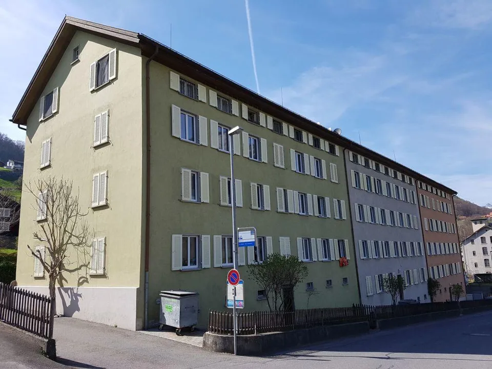 Appartement sous les combles de 3,0 pièces, abordable et bien entretenu