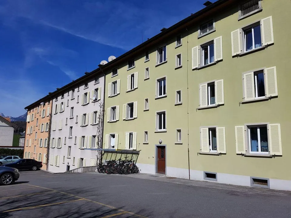Appartement sous les combles de 3,0 pièces, abordable et bien entretenu