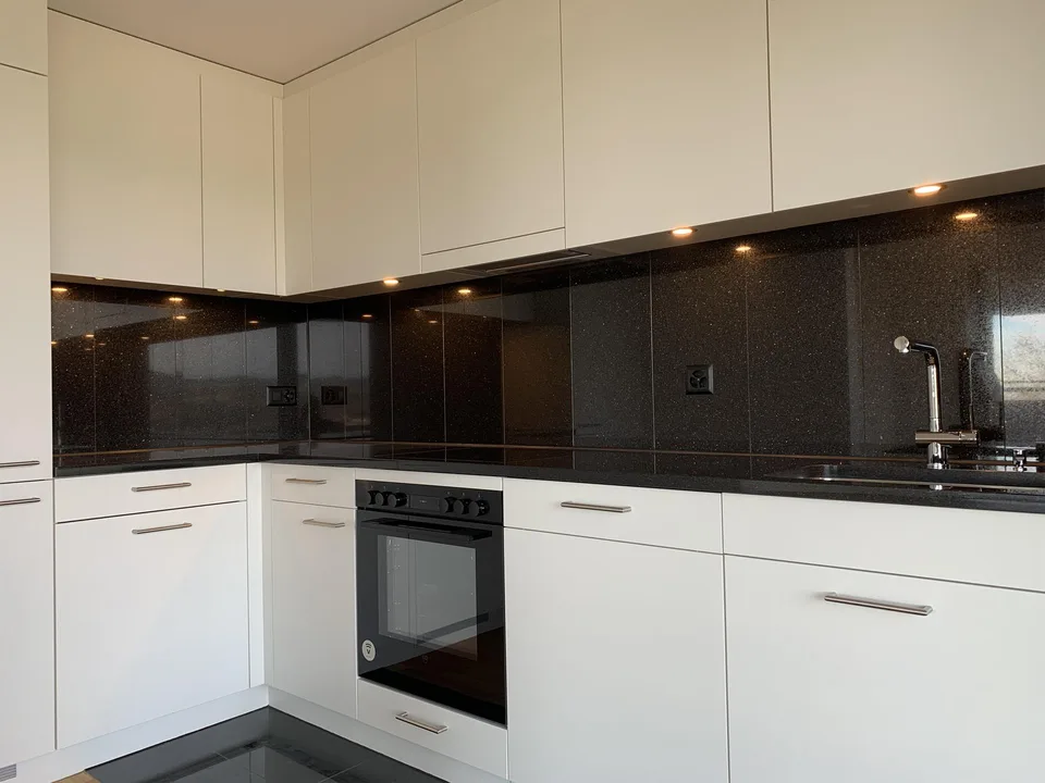 Traumhafte 4.5 Zimmer Attika Wohnung – photo 9 sur 17