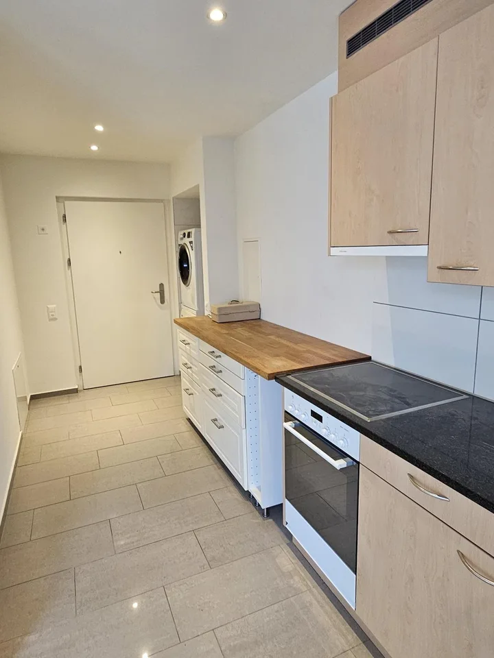 Helle, moderne 2 Zimmer Singlewohnung an bevorzugter Lage