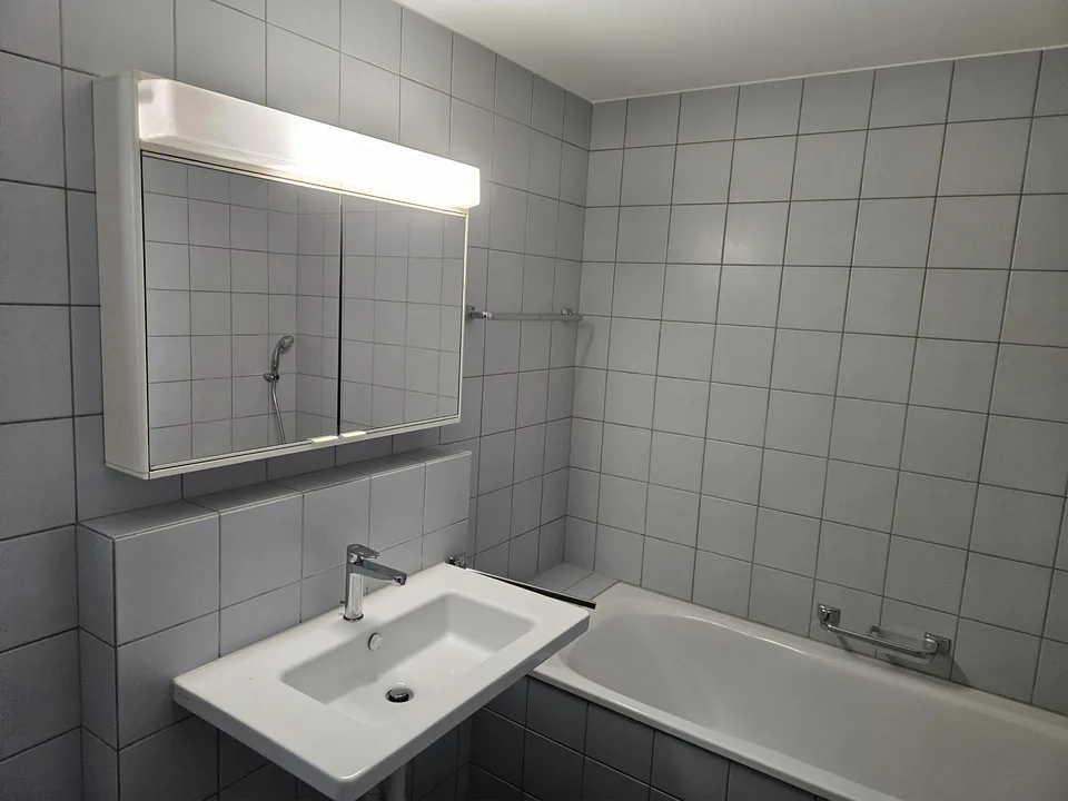 Helle Wohnung in einer familienfreundlichen Überbauung
