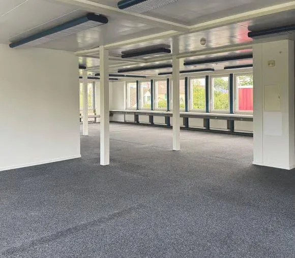 Preiswerte Bürofläche mit 318 m² – ideal für KMU oder Kombination m... – Foto 3 von 15