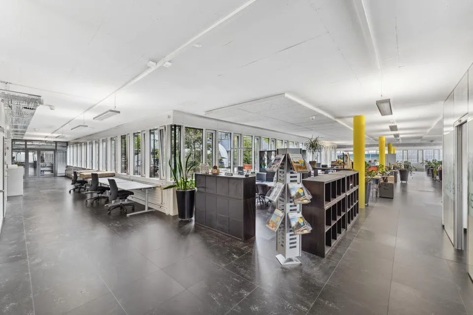 266m² - Moderne Büroräume mitten in Zollikofen – Foto 5 von 14
