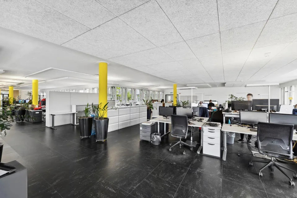 266m² - Moderne Büroräume mitten in Zollikofen – Foto 4 von 14