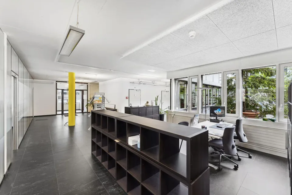 266m² - Moderne Büroräume mitten in Zollikofen – Foto 2 von 14