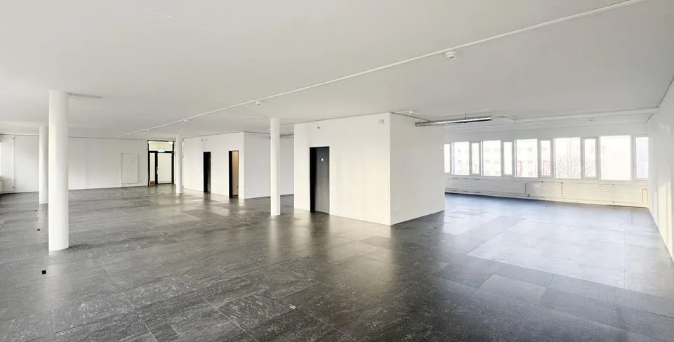 306m² - Offene und helle Bürofläche in Zollikofen – Foto 2 von 14