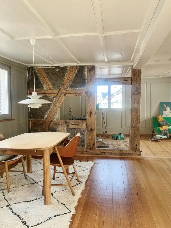 Appartement de 5,5 pièces dans la vieille ville avec terrasse ensoleillée