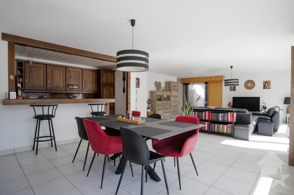 Geräumige 3,5-Zimmer-Wohnung, 125 m², zwei Badezimmer – Foto 2 von 41
