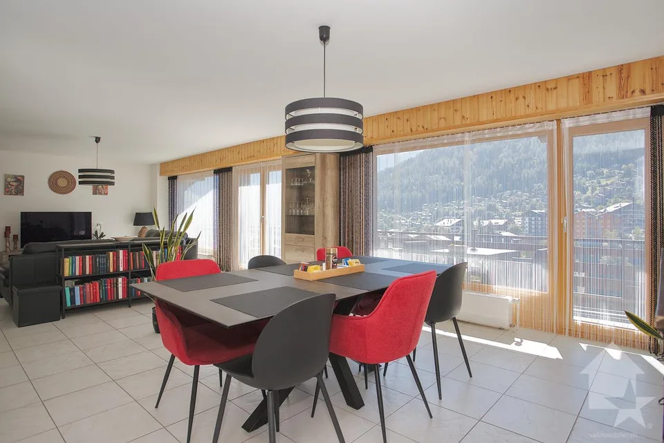Geräumige 3,5-Zimmer-Wohnung, 125 m², zwei Badezimmer – Foto 4 von 41
