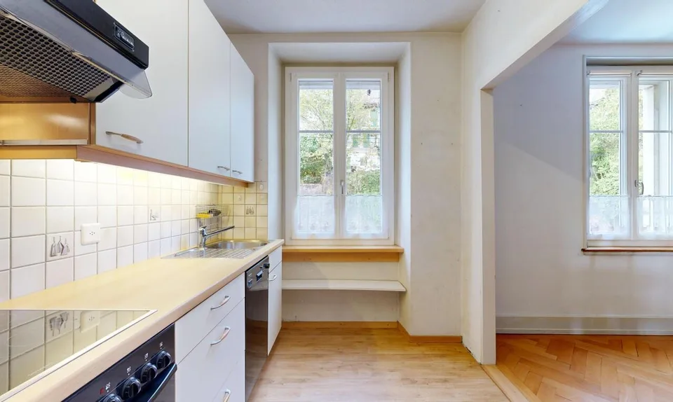 Spacious 2.5-room apartment with large garage – photo 5 of 20