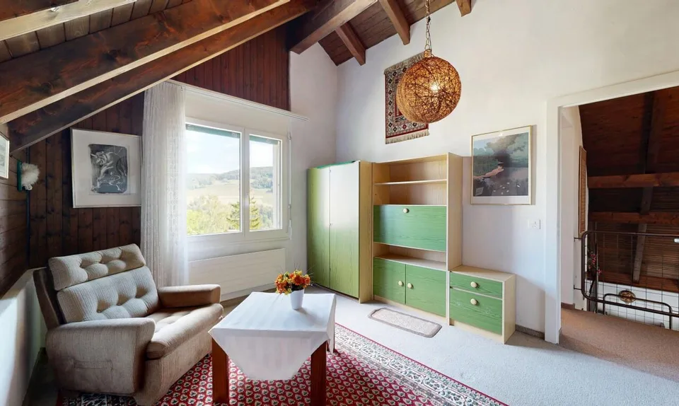 Freistehendes Einfamilienhaus mit unverbaubarer Aussicht – Foto 7 von 11