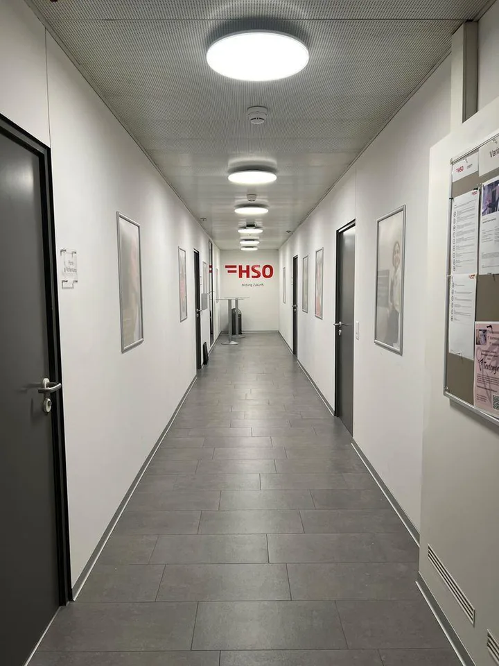Büro- und Gewerbefläche im Herzen von Thun – foto 3 di 8