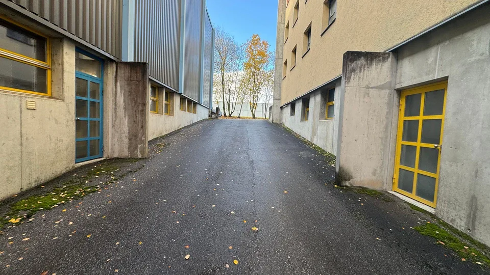 Praktische Lagerfläche in der Industriezone Burgdorf – foto 21 di 22